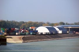 Freudenau harbour - Storage halls for long goods © Hafen Wien
